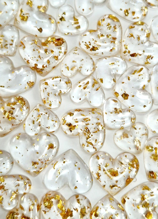 Resin Gold Flake Mini Hearts Table Scatter