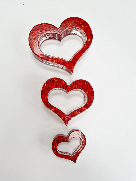 Resin Chunky Glitter Freestanding Love Hearts